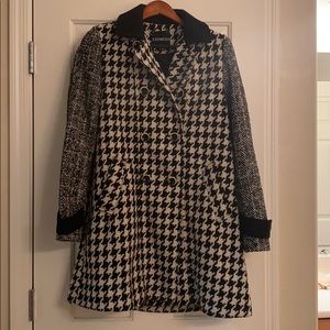 WINTER SALE! Beautiful black and off white jacket!